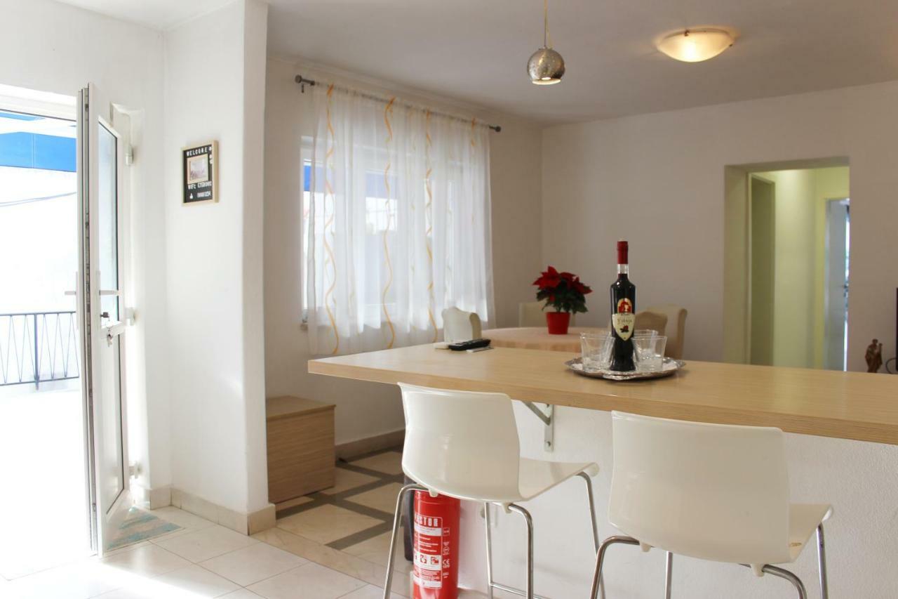 Apartment Pino Pucisca Luaran gambar